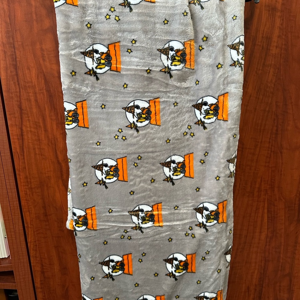 Snoopy Peanuts Gray Halloween Soft Blanket with Colorful Characters